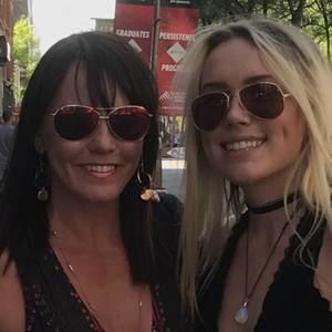 Meet your Posher, Kimberly